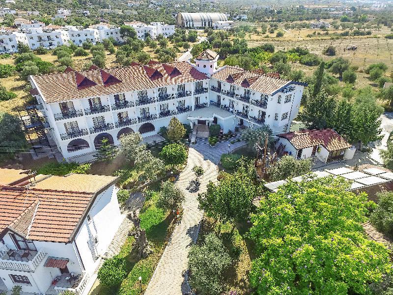 The Ship Inn Hotel Кіренія Екстер'єр фото